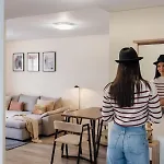 Apartment Moon *
